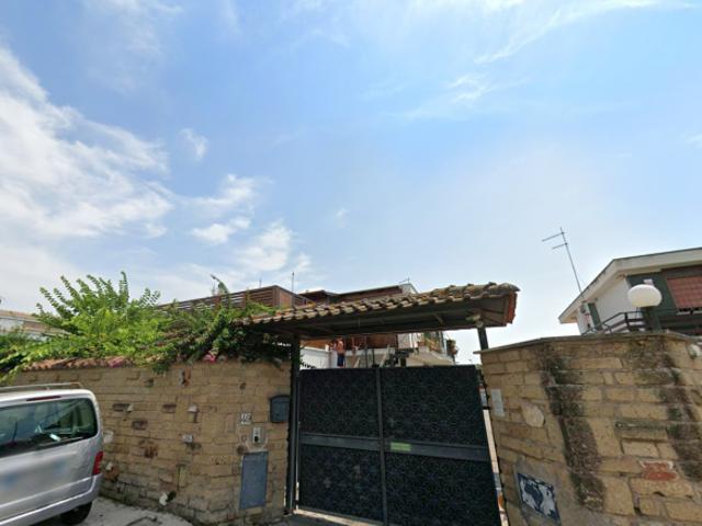 Monolocale in affitto a Municipio Roma X, Roma Capitale