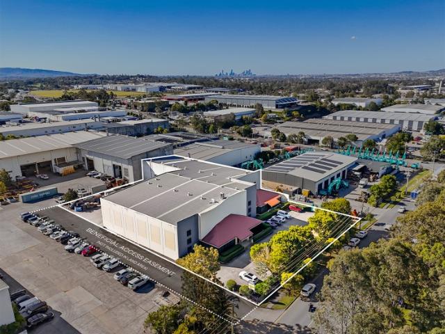 Warehouse for sale in Toombul, Queensland
