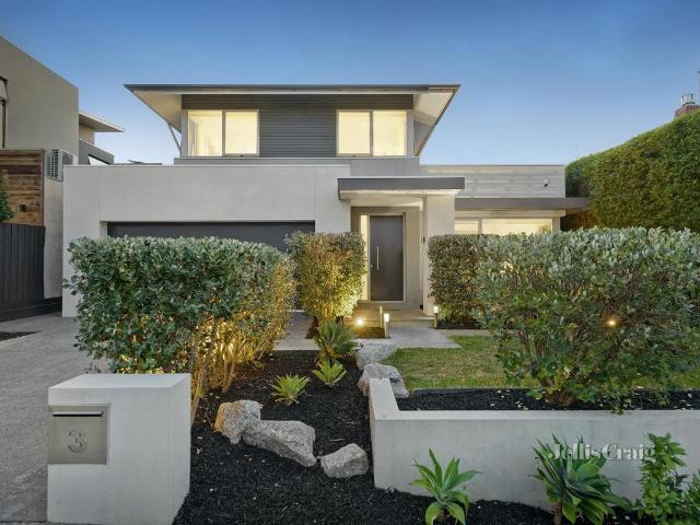House for sale in Bentleigh