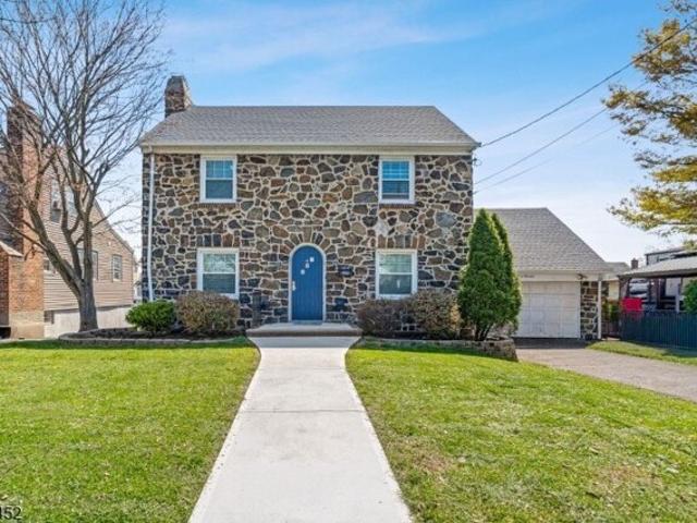 House for sale in Linden, New Jersey