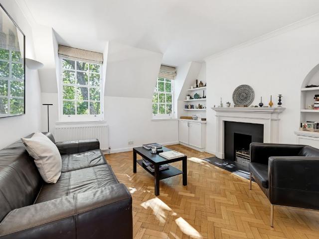 Apartment for rent in Kensington, Greater London