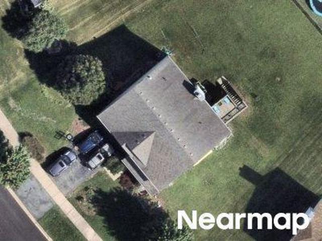House for sale in Yorkville, Kendall County