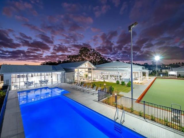 Villa for sale in River Heads, Queensland