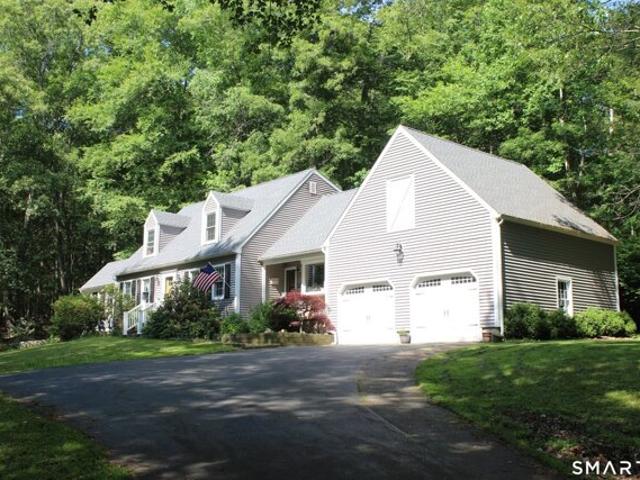 House for sale in Old Saybrook, Connecticut