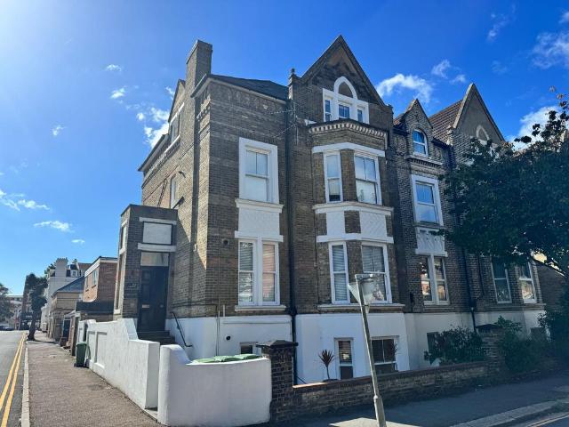 Apartment for rent in Folkestone