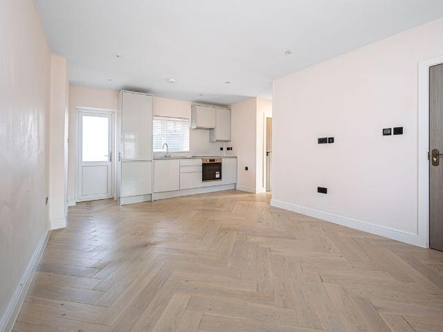 Apartment for rent in London Borough of Barnet, Greater London