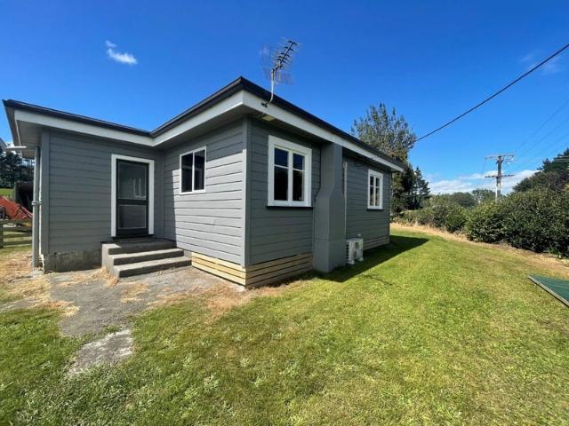 House for rent in Lepperton, New Plymouth District