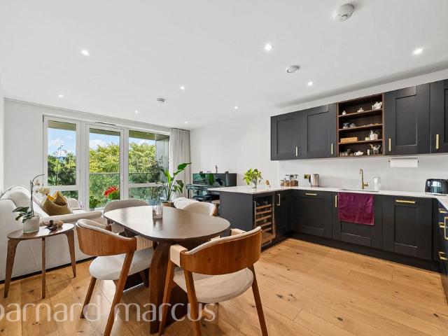 Apartment for rent in West Finchley, Greater London