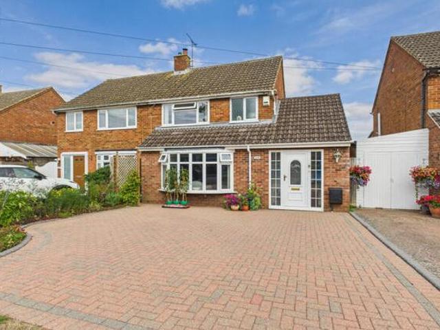 House for sale in Bedgrove, Aylesbury
