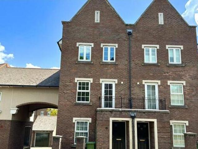 House for sale in Swanscombe and Greenhithe, Monks Orchard