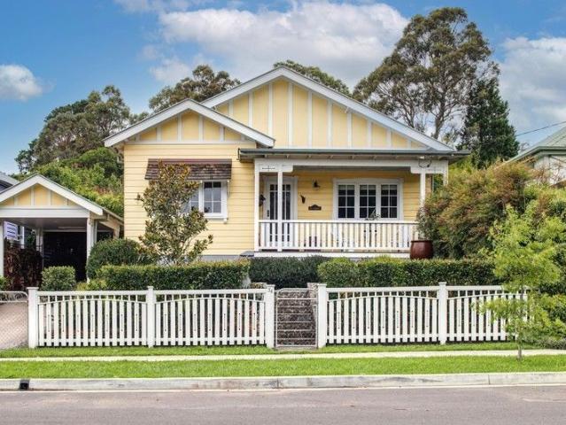 House for sale in Manchester Square, New South Wales