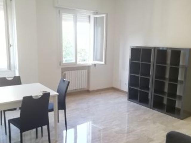 Appartamento in vendita a Ferrara, Reggio Emilia