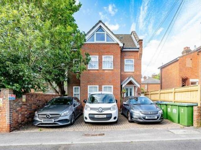 House for sale in Barton Stacey, Hampshire