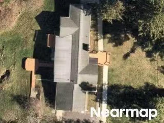 House for sale in Farmington