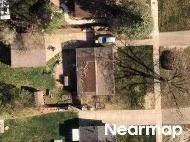 House for sale in Farmington