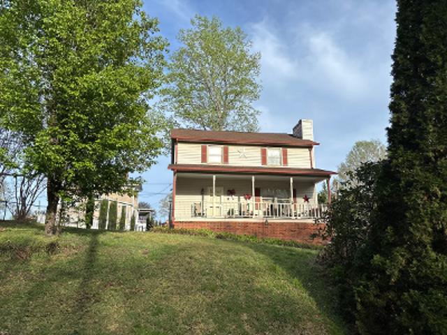 House for sale in Mount Airy, North Carolina