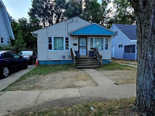 House for sale in Akron