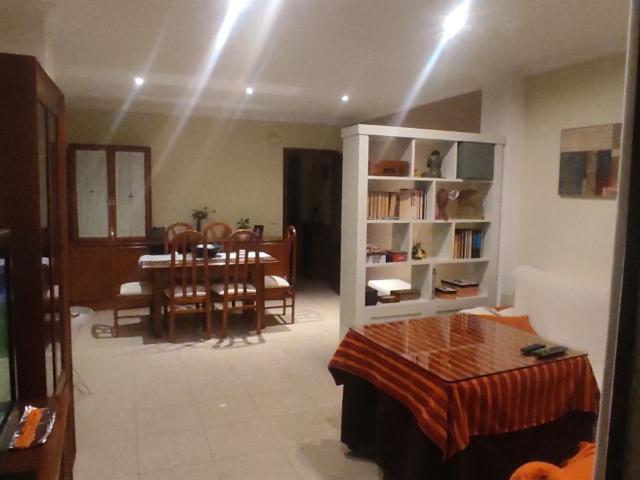 Piso en venta en A Illa De Arousa, Sagunto