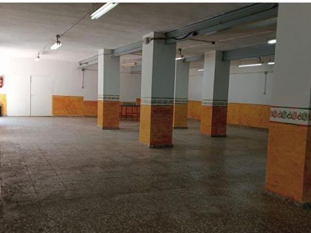 Local Comercial en alquiler en Crevillent