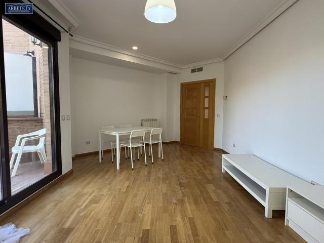 Piso en alquiler en Valdeluz, Yebes