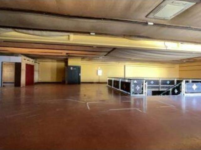 Local Comercial en venta en Los Manantiales, Guadalajara