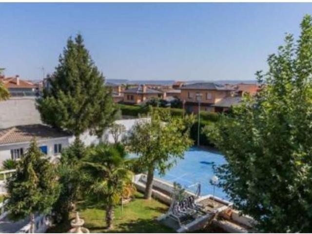 Casa en venta en Cabanillas Del Campo, Guadalajara