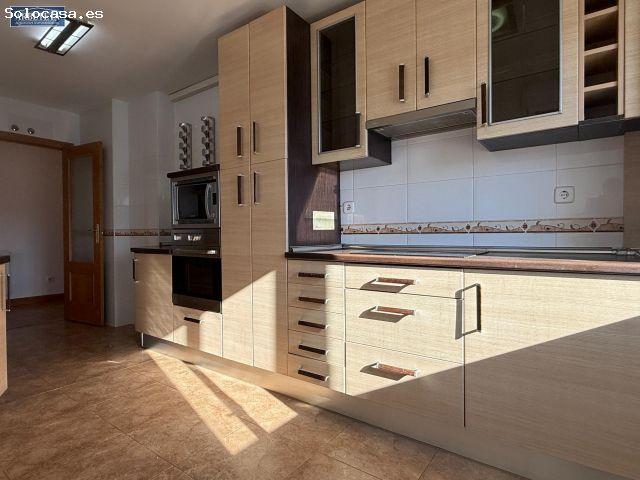 Piso en venta en Los Valles, Guadalajara