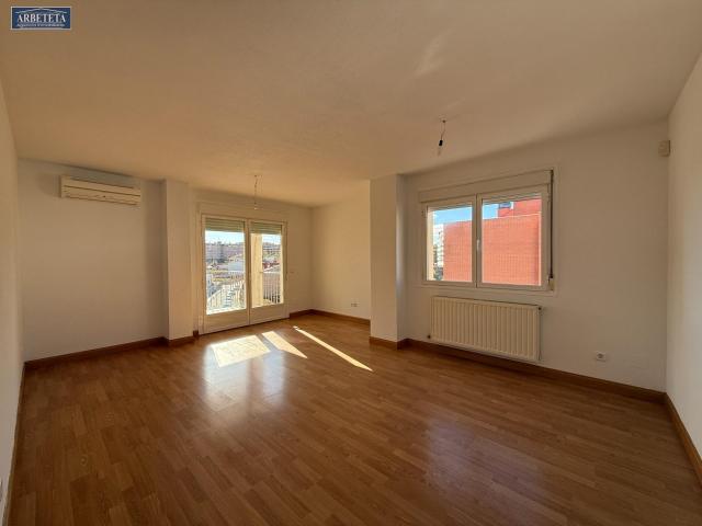 Piso en venta en Las Cañas, Guadalajara