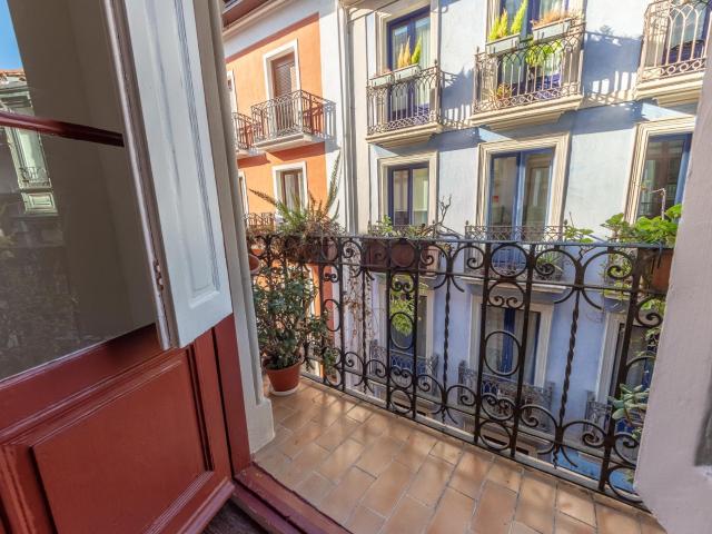 Apartamento en venta en Ibaiondo, Bilbao