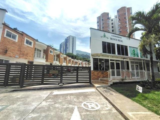 Casa en arriendo en Santander