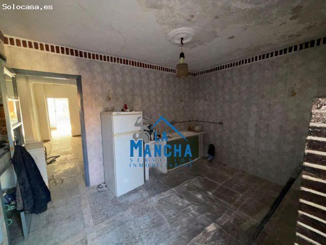 Casa en venta en La Gineta, Castilla-La Mancha