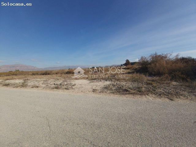 Local Comercial en venta en el Vinalopó Mitjà / El Vinalopó Medio, Valencia