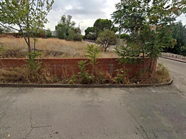 Terreno en venta en Colmenar De Oreja, Madrid
