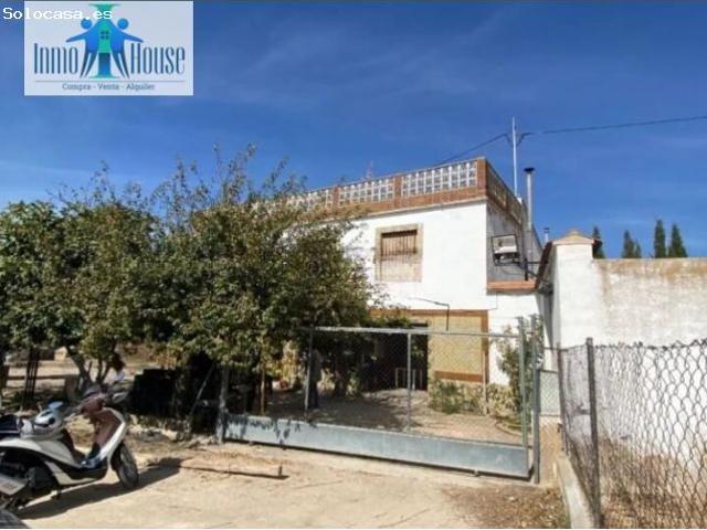 Casa en venta en Distrito 4, Albacete