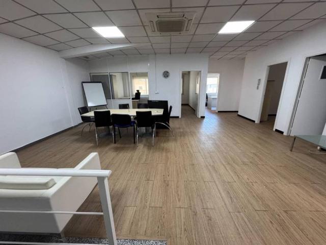 Local Comercial en alquiler en Comarca de la Vega de Granada, Andalucía