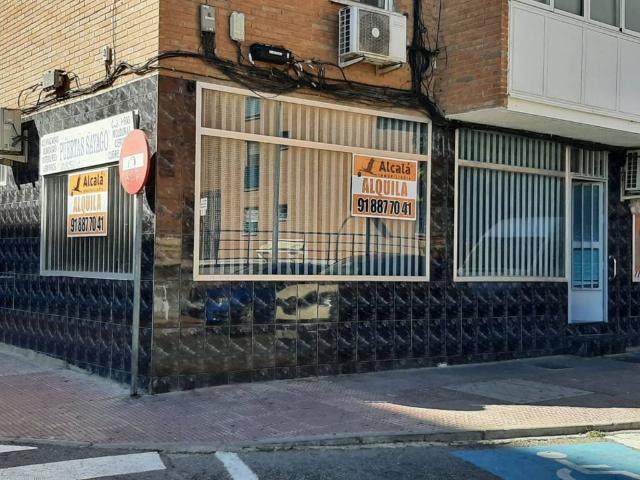 Local Comercial en alquiler en Distrito III, Alcalá De Henares