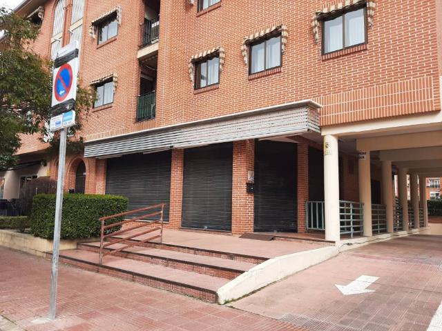 Local Comercial en alquiler en Distrito IV, Alcalá De Henares