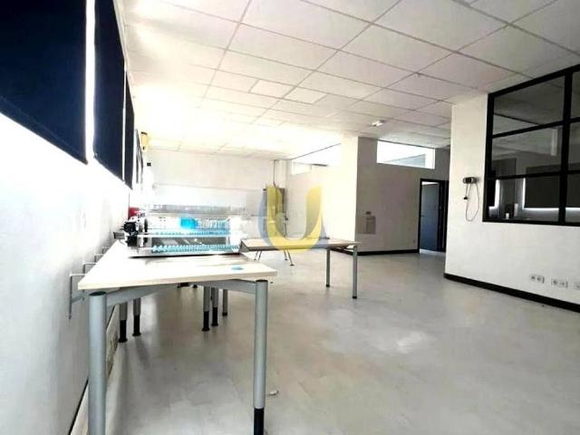 Local Comercial en alquiler en Alcobendas, Madrid