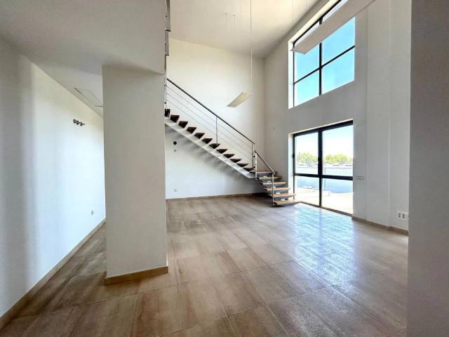 Local Comercial en alquiler en Alcobendas, Madrid