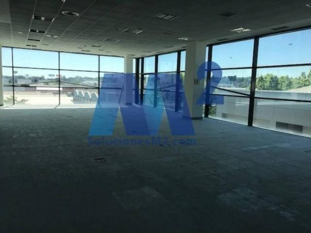 Local Comercial en alquiler en Alcobendas, Madrid