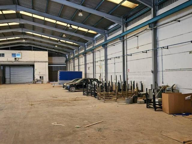 Local Comercial en alquiler en Algemesí, València / Valencia