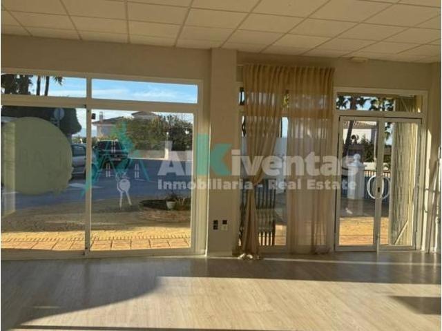 Local Comercial en alquiler en Valle del Guadalhorce, Andalucía