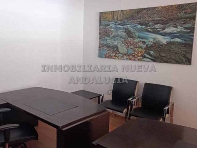 Local Comercial en alquiler en Almería