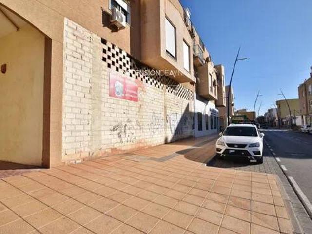Local Comercial en alquiler en Almería, Andalucía