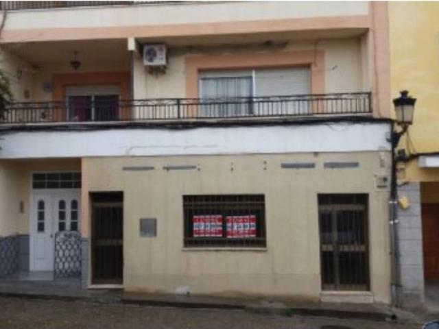 Local Comercial en venta en Almoharín, Extremadura