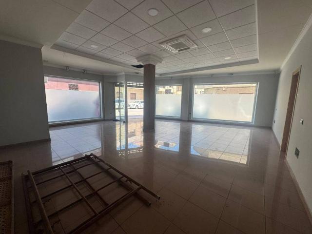 Local Comercial en alquiler en Almoradí