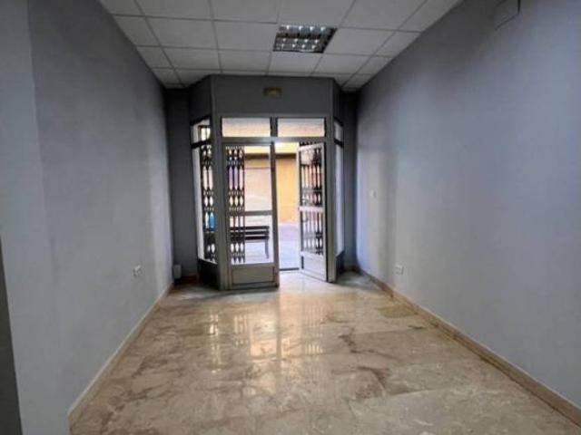 Local Comercial en alquiler en Alzira, València / Valencia