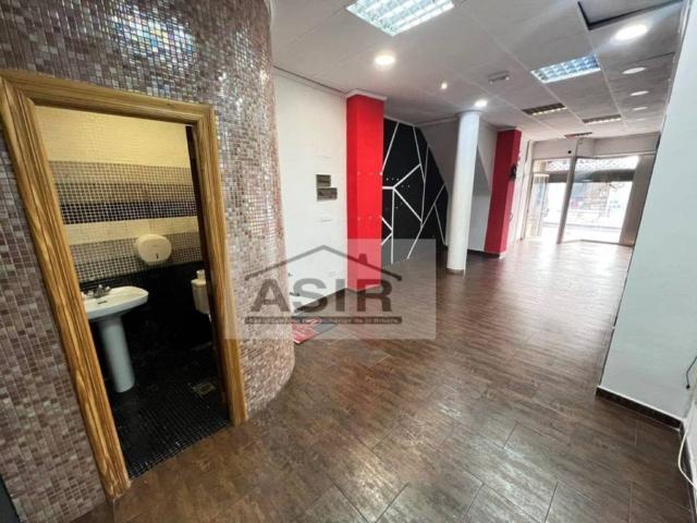Local Comercial en alquiler en Alzira, València / Valencia