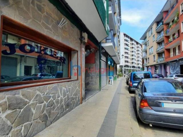 Local Comercial en alquiler en Amorebieta-etxano, Guipúzcoa