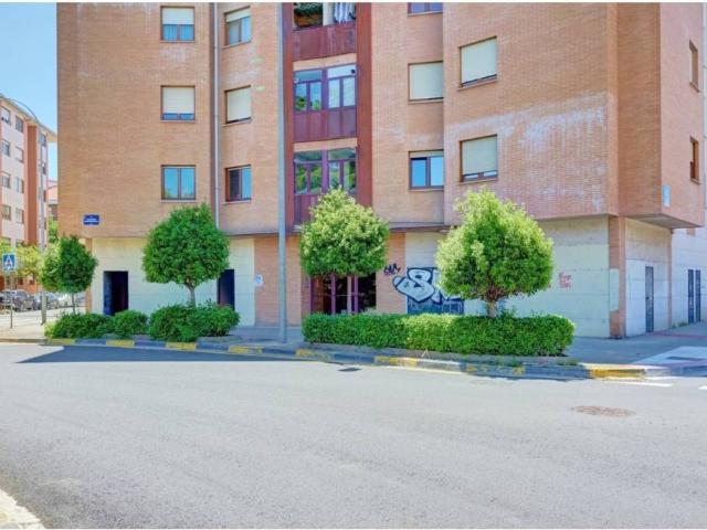 Local Comercial en alquiler en Iruñerria, Navarra